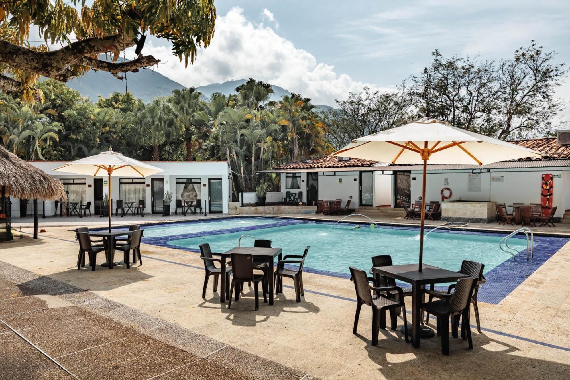Hotel Quimbaya San Jerónimo Extérieur photo