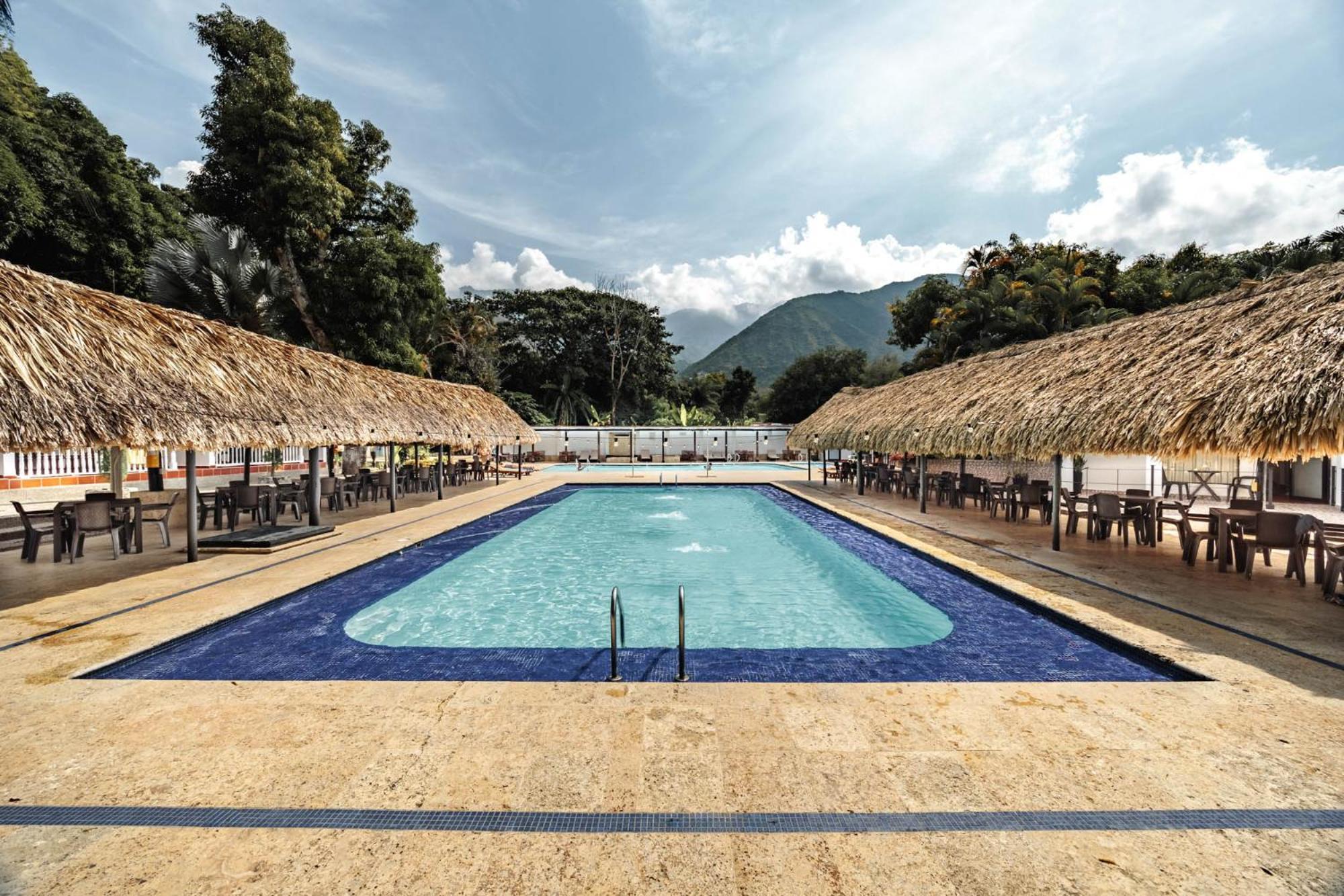 Hotel Quimbaya San Jerónimo Extérieur photo